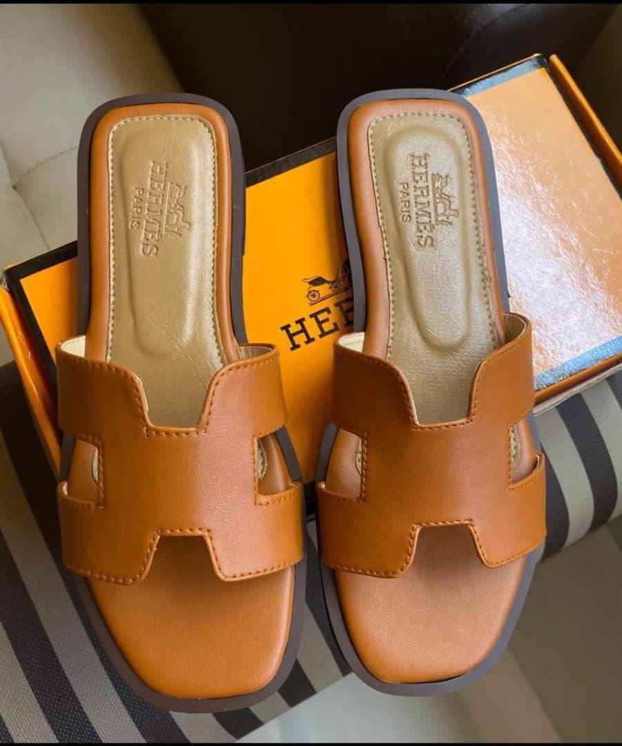 Stylish Women's Synthetic Leather Semi-Formal flat