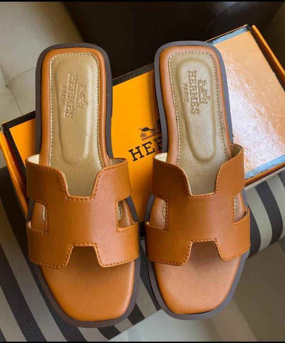 Stylish Women's Synthetic Leather Semi-Formal flat