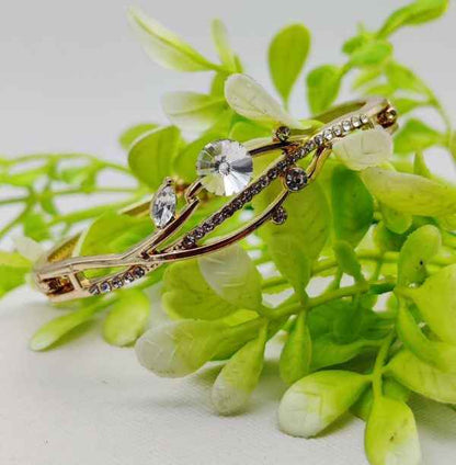 Elegant Adjustable Imported Crystal Vine Bracelet – A Dazzling Masterpiece