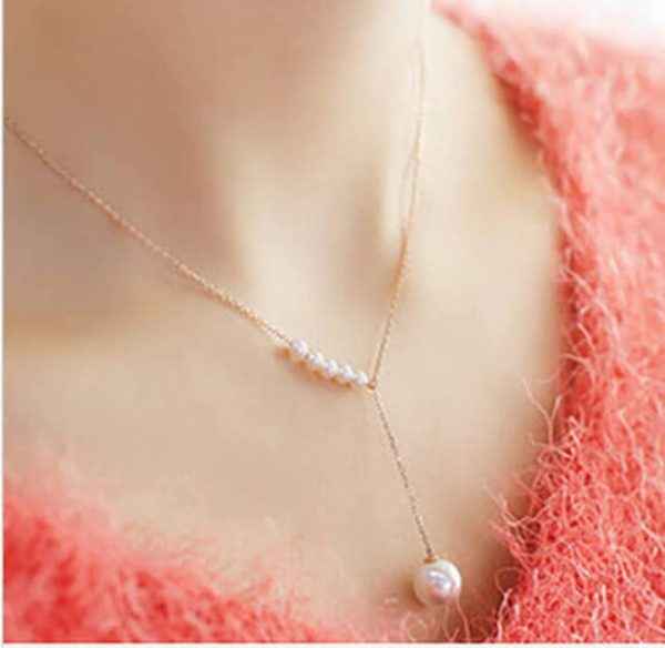 Silver Stylish Clavicle Pendent