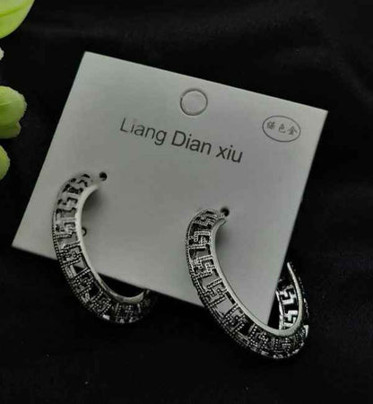 Imported Exquisite Antique-style Crescent Hoop Earrings – Tarnish Free Elegance