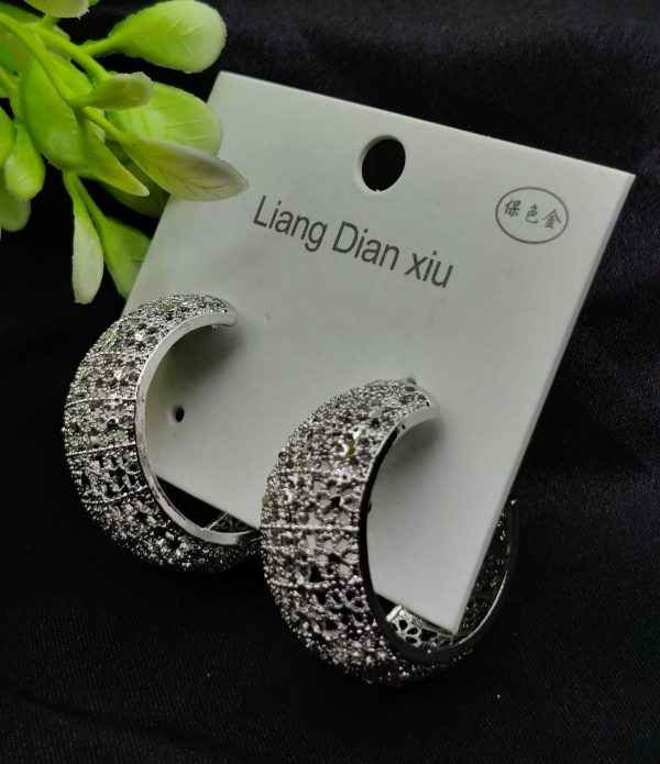 Imported Exquisite Antique-style Crescent Hoop Earrings – Tarnish Free Elegance