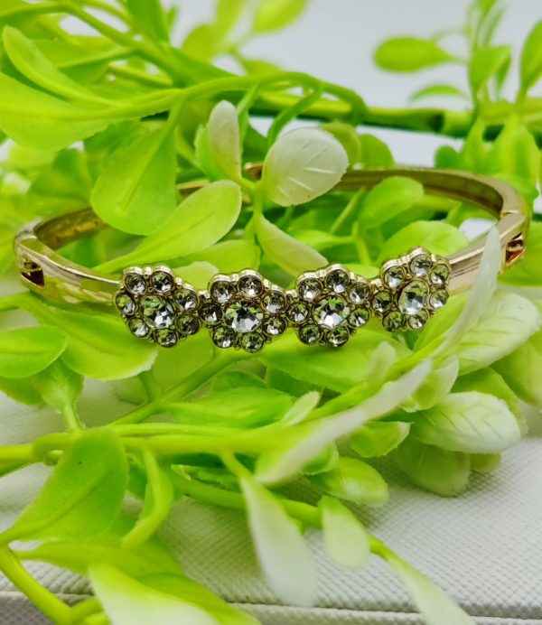 Sparkling Floral Adjustable Bracelet | Best Quality Artificial Bracelet For Girls & Women